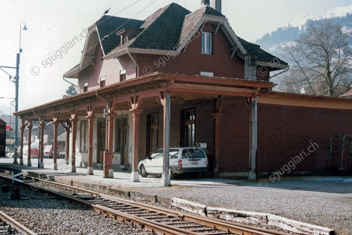 Stazione / Bahnhof Frutigen