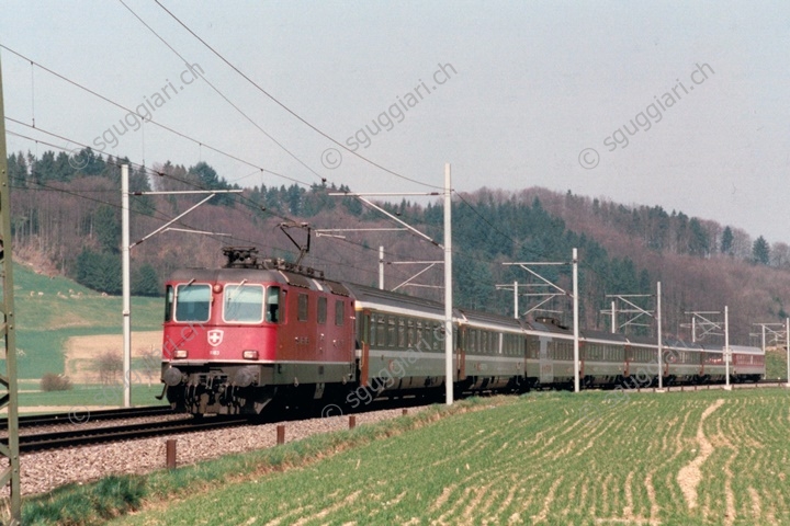 SBB Re 4/4 II 11183