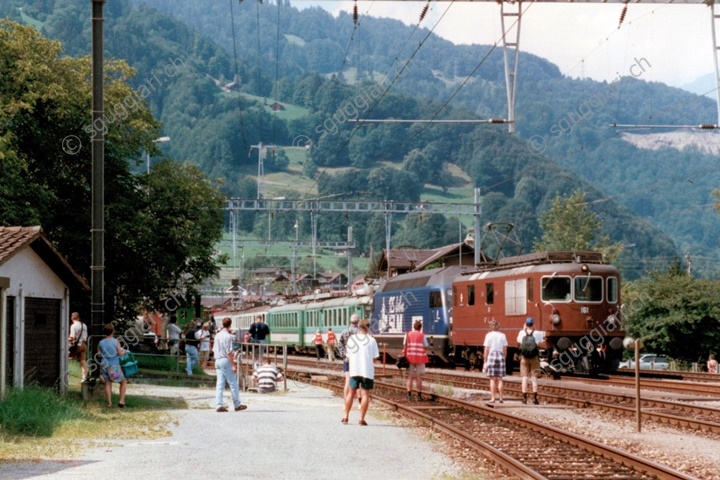 BLS Re 4/4 161 e Re 465 001-6 '125 Jahre SLM'