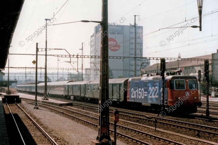 SBB Re 4/4 II 11322 '2x150=222'