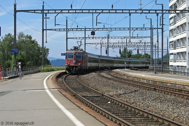 SBB Re 4/4 II 11247