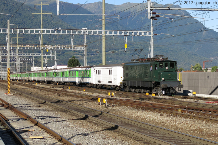 SBB Ae 4/7 10987 (Swisstrain / Verbano Express)