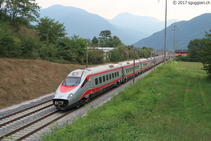 Trenitalia ETR 610 011