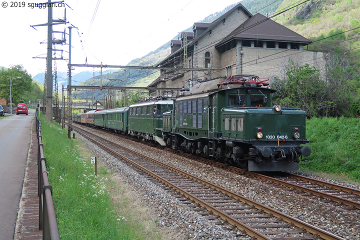 BB 1020.042-6 e SBB Ae 6/6 11407 'Aargau'