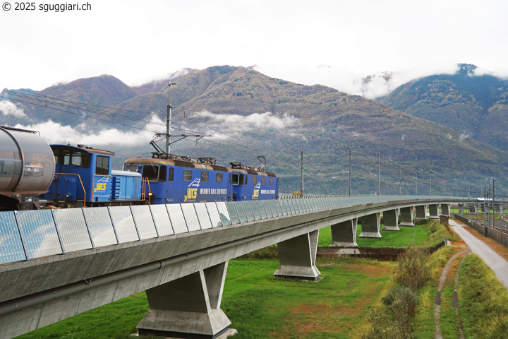 WRS Re 430 115-6, Re 421 373-2 e Tm 232 115-6