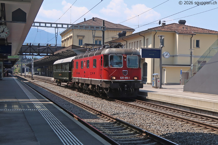 FFS Re 6/6 11666 'Stein am Rhein' con SBBH AB4 2856