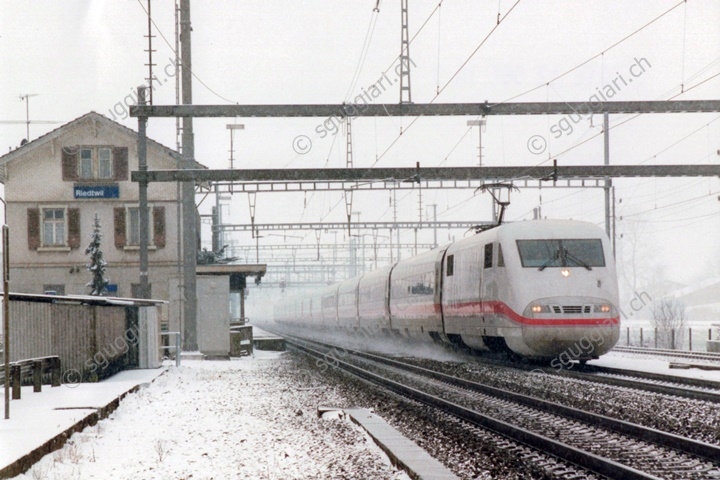 DB ICE BR 401