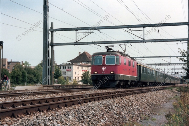 SBB Re 4/4 II 11237