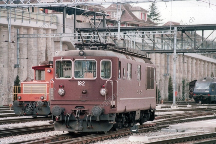 BLS Re 4/4 182