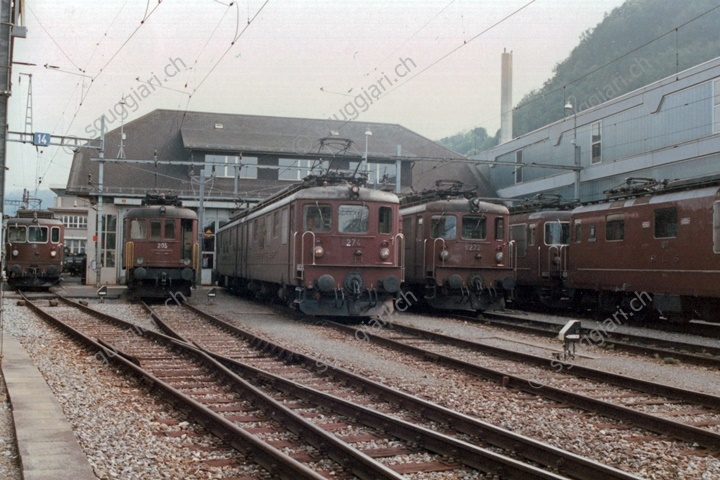 BLS Re 4/4 181, 167, Ae 6/8 205, Ae 8/8 274 e 272