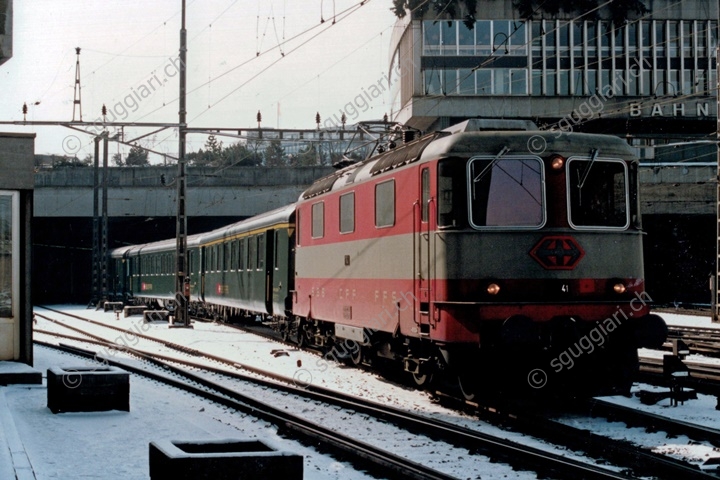 SBB Re 4/4 II 11141