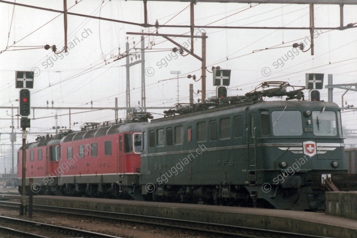 SBB Ae 6/6 11403 'Schwyz' e Re 6/6 11678