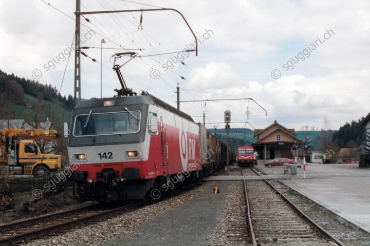 RM Re 456 142-9 e ABt 930 (RBDe 4/4 II)