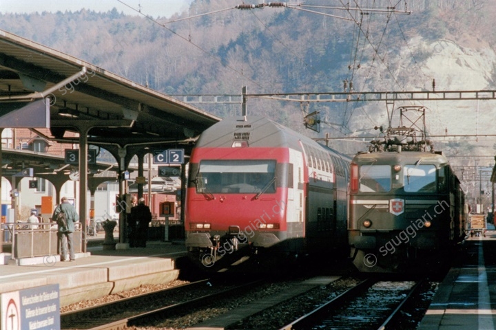 SBB Ae 6/6 11409 'Baselland' e Bt IC2000