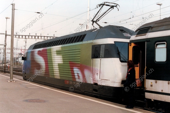 SBB Re 460 032-6 'SF DRS'