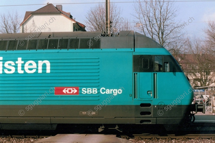 SBB Re 460 074-8 'Chi rimorchia'