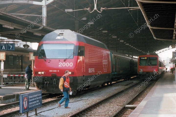 SBB Re 460 030-0 e RBDe 4/4 'NPZ'