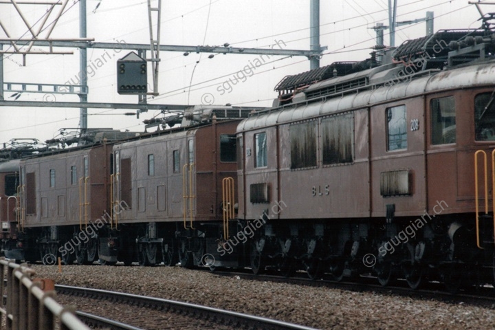 BLS Ce 4/4 315, 316 e Ae 6/8 208