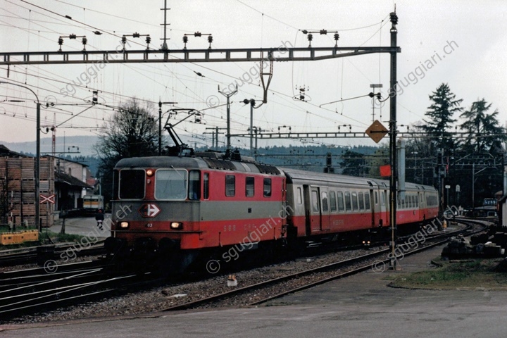 SBB Re 4/4 II 11103