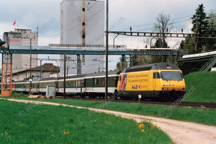 SBB Re 460 042-5 'Western Union'