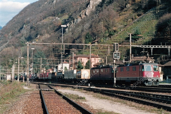 SBB Re 4/4 III 11358 e Re 6/6 11601