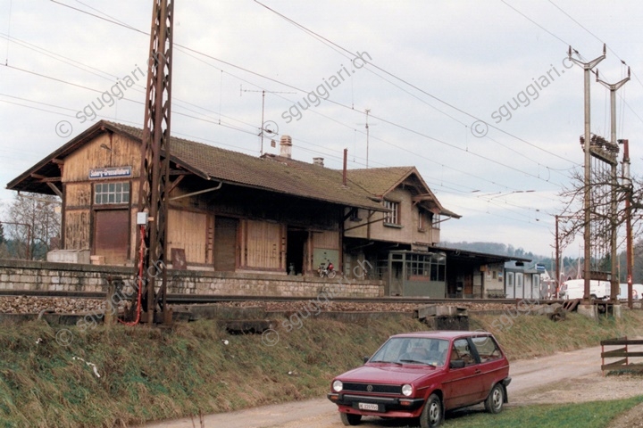 Stazione / Bahnhof Suberg-Grossaffoltern