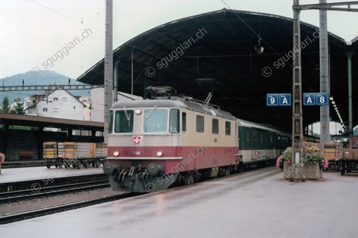 SBB Re 4/4 II 11253