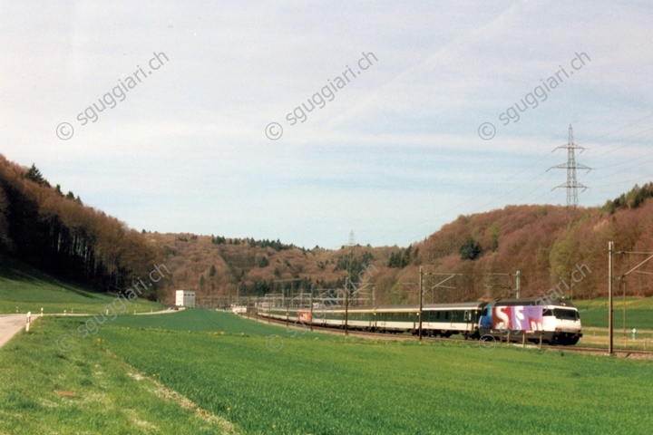 SBB Re 460 032-6 'SF DRS'