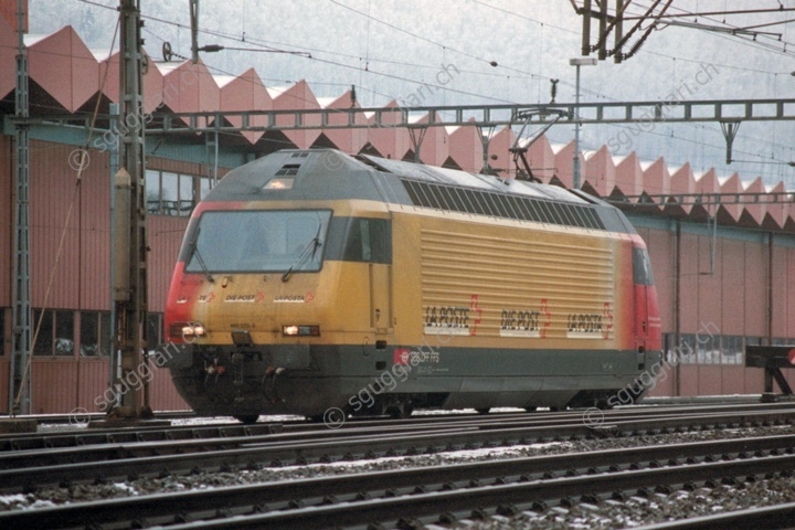 SBB Re 460 070-6 'Die Post'