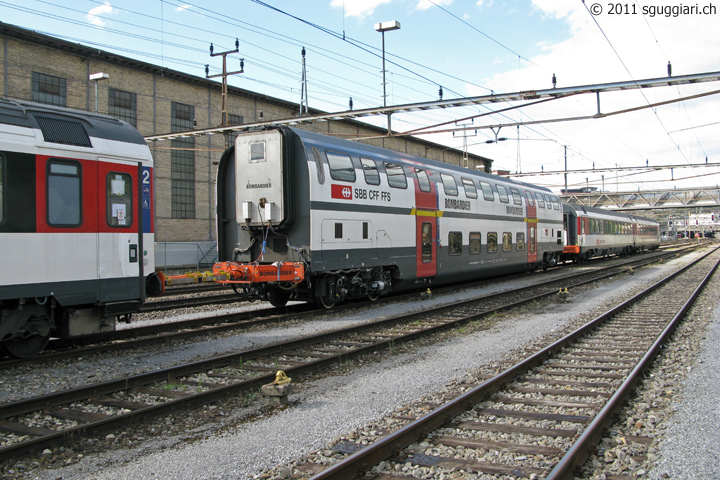 SBB / Bombardier Testzug WAKO (IC 2000 A 50 85 18-94 055-0)