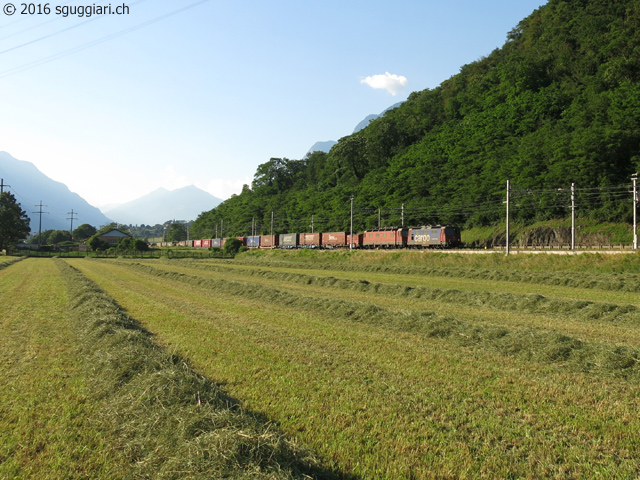 SBB Re 420 347-7 e Re 6/6 11668 'Stein - Sckingen'