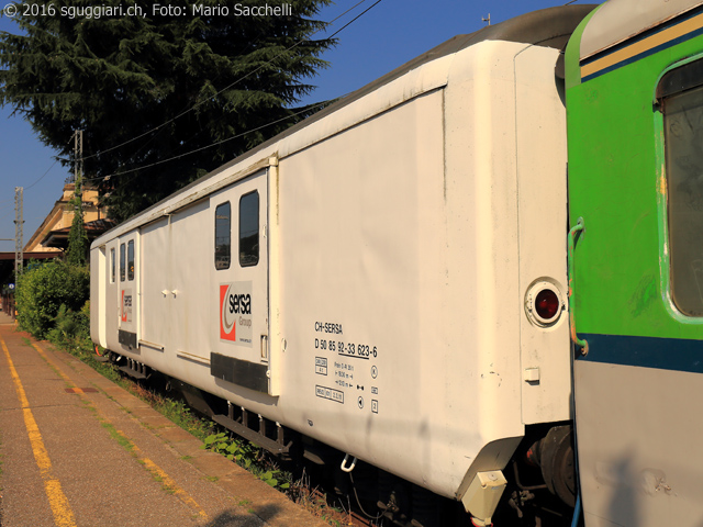 D 50 85 92-33 623-6 (ex SBB e ex Sersa) della Verbano Express