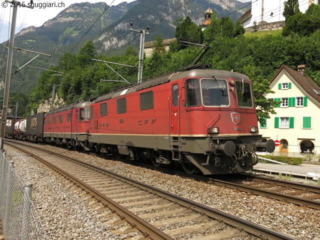 SBB Re 4/4 II 11338