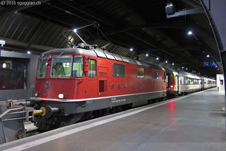 SBB Re 4/4 II 11136