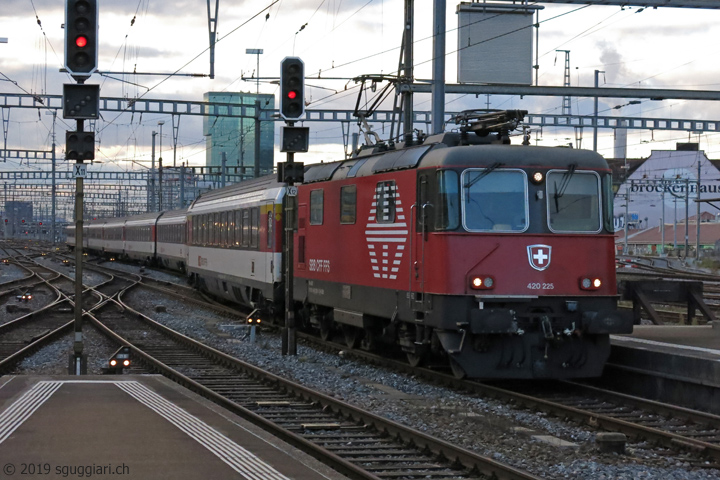 SBB Re 420 225-5 'LION'