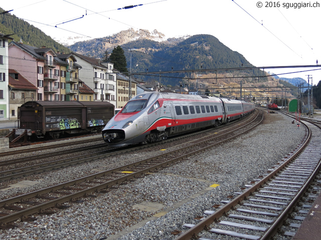 Trenitalia ETR 610 011