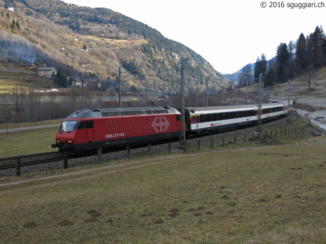 SBB Re 460 017-7 