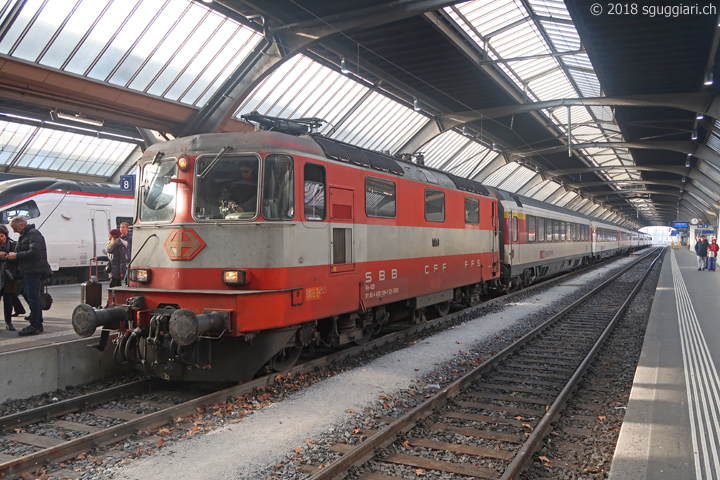 SBB Re 4/4 II 11109 'Swiss Express'