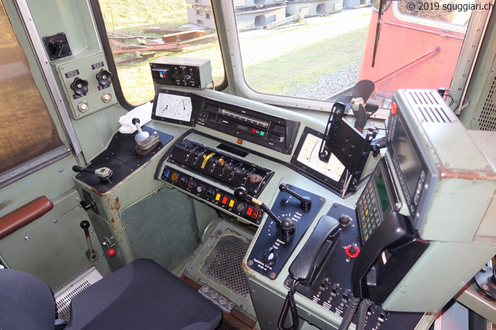 Cabina di guida della FFS Re 421 397-1