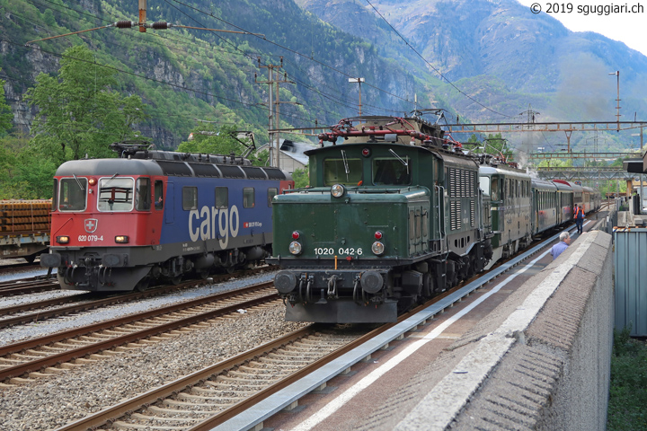 BB 1020.042-6, SBB Ae 6/6 11407 'Aargau' e Re 620 079-4 'Cadenazzo'