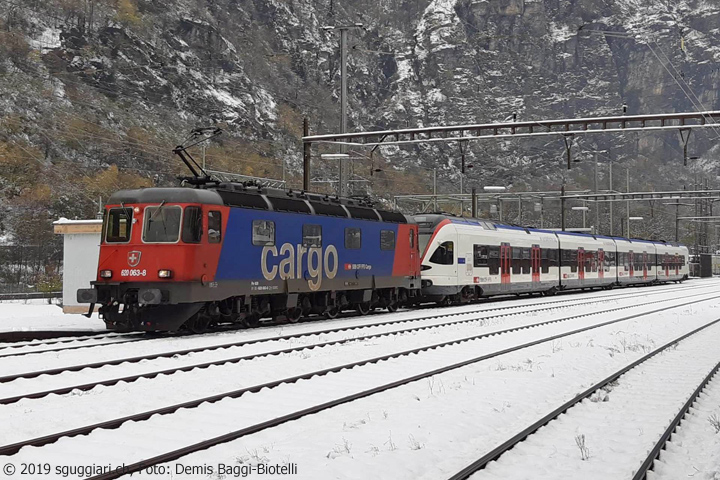 SBB Re 620 063-8 'Eglisau' e RABe 523 006