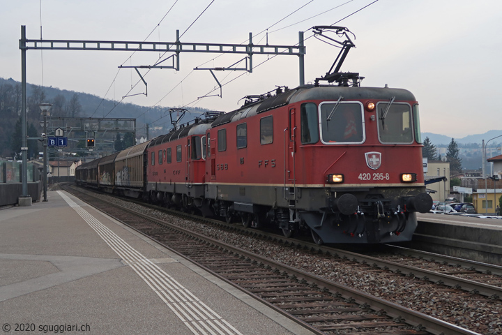 SBB Re 420 295-8 e Re 620 036-4 'Vernier - Meyrin'