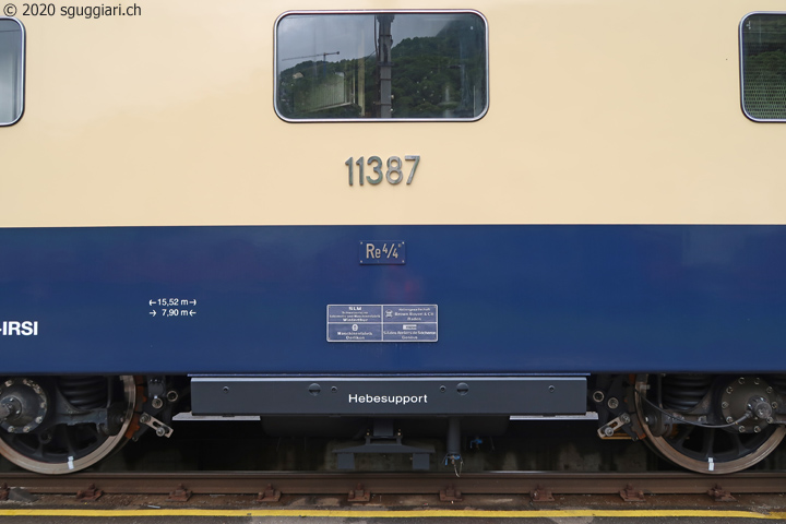 IRSI Re 421 387-2 'Rheingold'
