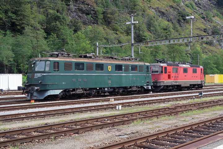 SBB Ae 6/6 11413 'Schaffhausen' e Re 420 331-1