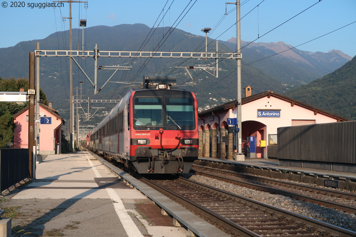 FFS RBDe 560 212-3 'Domino'