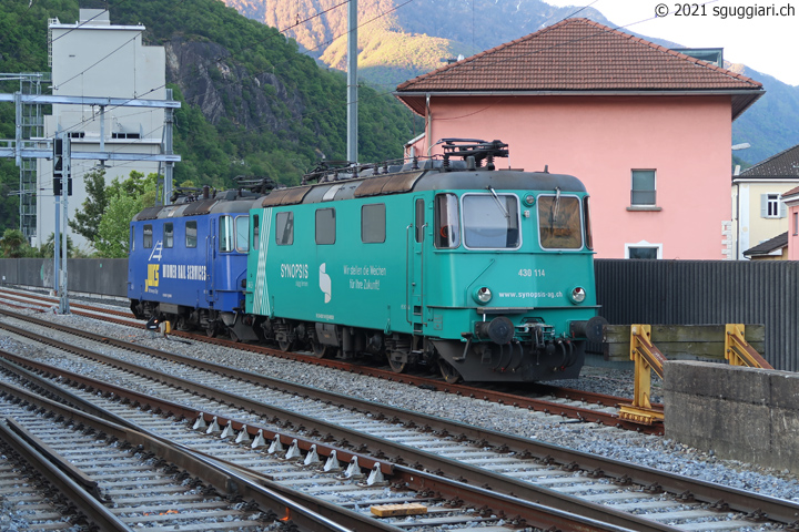 WRS Re 430 114-9 'Synopsis' e Re 430 111-5