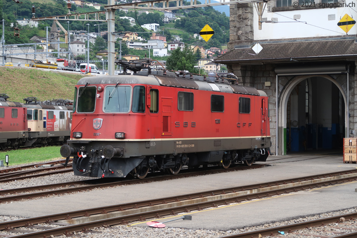 SBB Re 4/4 II 11200