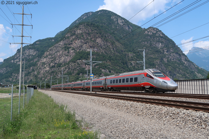 Trenitalia ETR 610 008