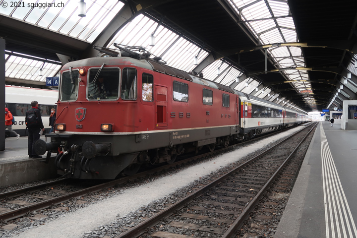 SBB Re 4/4 II 11146