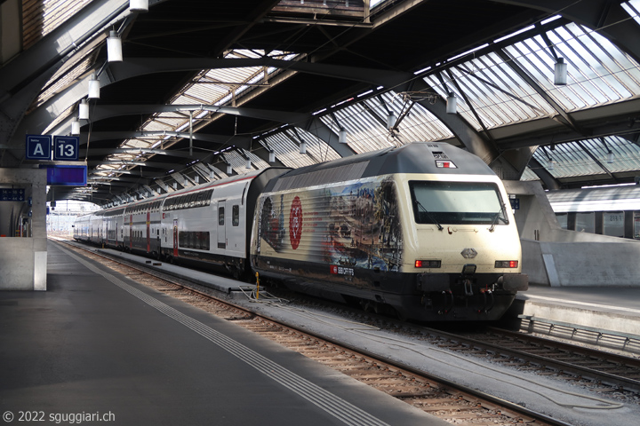 SBB Re 460 019-3 '175 Jahre'